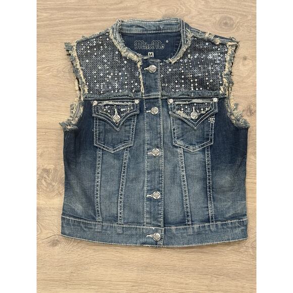 Miss Me Denim Vest With Sequin Details Women’s Medium Blue. - Picture 1 of 8